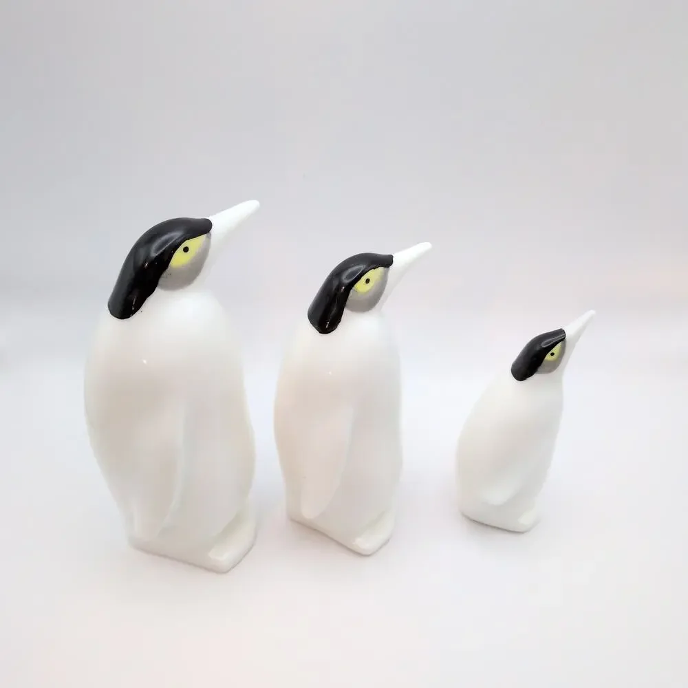 VTG Omnibus Bone China Ceramic Penguin Figurines 3 Piece Family Set Black White